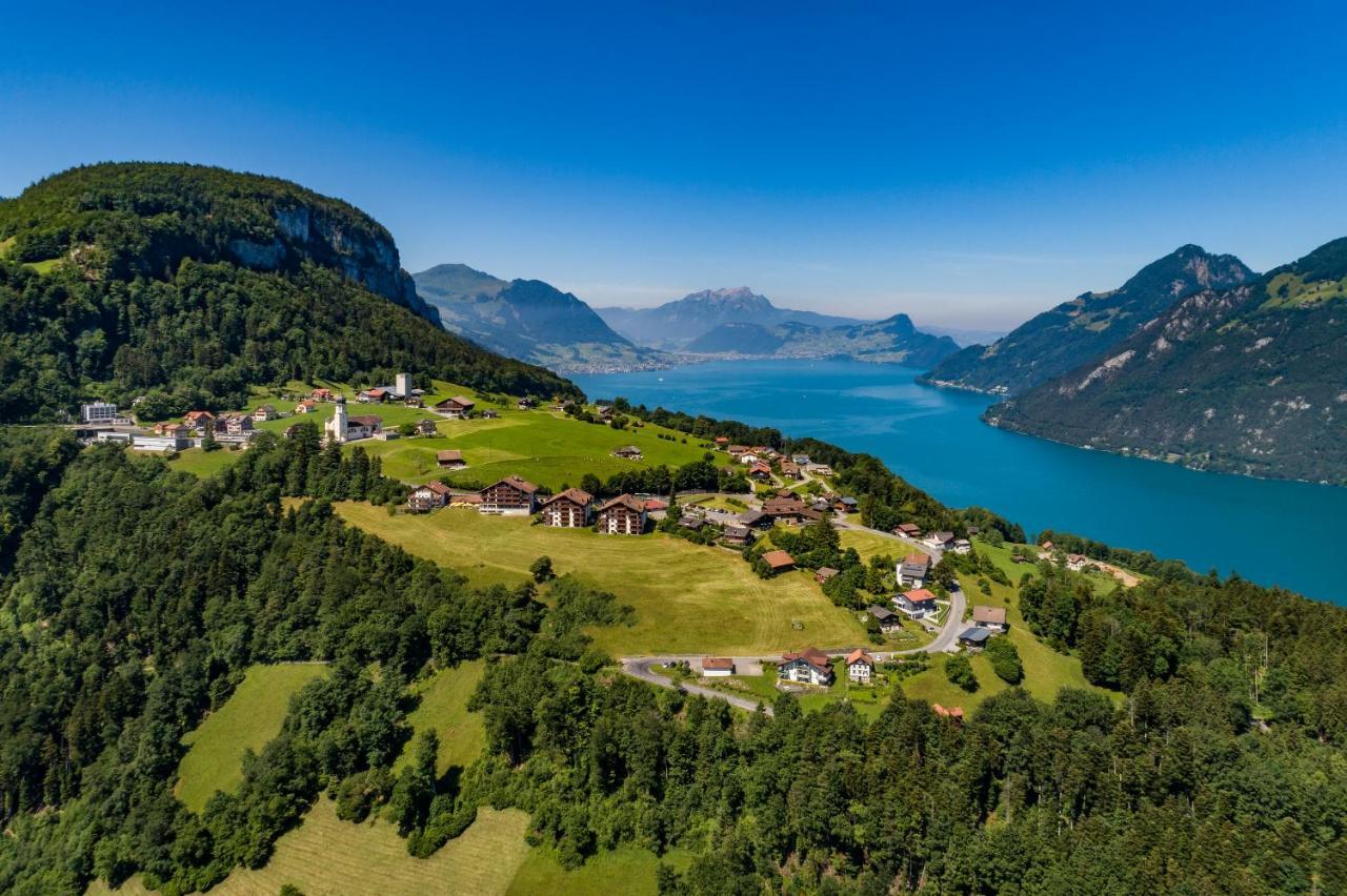 Hotel Und Naturhaus Bellevue Seelisberg Bagian luar foto