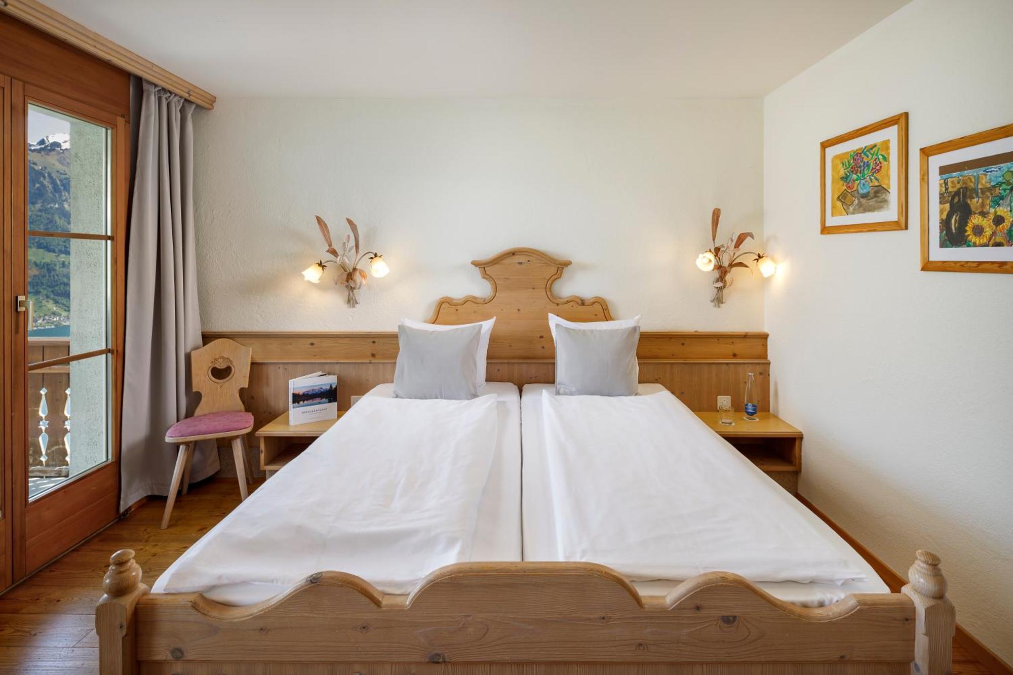 Hotel Und Naturhaus Bellevue Seelisberg Bagian luar foto