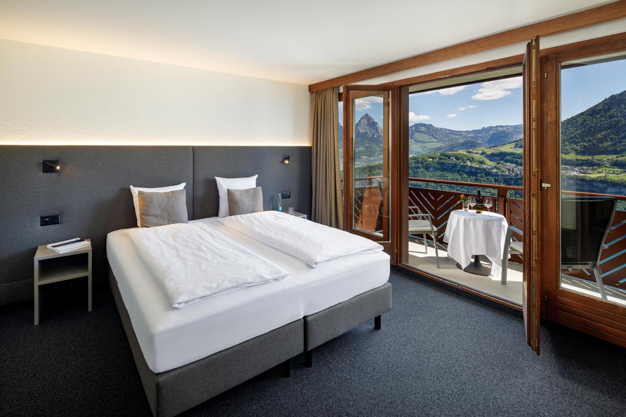 Hotel Und Naturhaus Bellevue Seelisberg Bagian luar foto